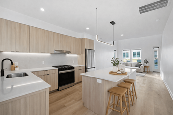 White quartz countertops